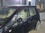 Mitsubishi Colt-2