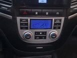 Hyundai Santa Fe-15