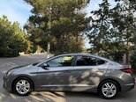 Hyundai Elantra-2