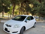 Toyota Auris-4