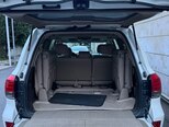 Toyota Land Cruiser-5