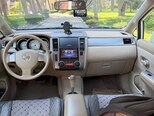 Nissan Tiida-9