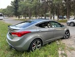 Hyundai Elantra-8
