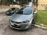 Hyundai Elantra-3