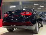 Chevrolet Cruze-12