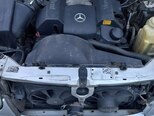 Mercedes E 240-13