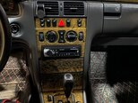Mercedes E 240-4