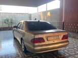 Mercedes E 240-7