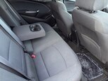 Chevrolet Cruze-12