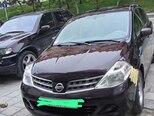 Nissan Tiida-7