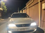 Opel Vectra-15
