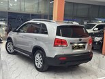 Kia Sorento-7