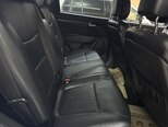 Kia Sorento-13