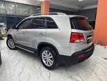 Kia Sorento-8