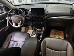 Kia Sorento-14