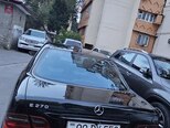 Mercedes E 270-7