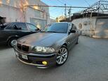 BMW 320-1