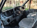 Ford Transit-6