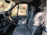 Ford Transit-9