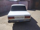 LADA (VAZ) 2107-2