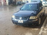 Volkswagen Passat-1