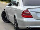 Mercedes E 320-6