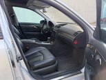 Mercedes E 320-17