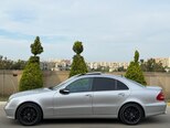 Mercedes E 320-9