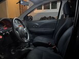 Nissan March-5
