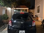 Nissan March-4