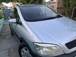 Opel Zafira-1