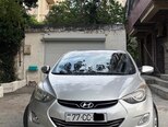 Hyundai Elantra-2