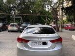 Hyundai Elantra-3
