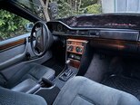 Mercedes 200 E-15