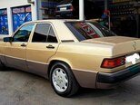 Mercedes 190-15