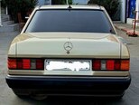 Mercedes 190-16