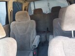 Mitsubishi Chariot Grandis-4