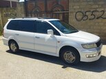 Mitsubishi Chariot Grandis-7