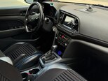 Hyundai Elantra-9