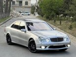 Mercedes E 320-5