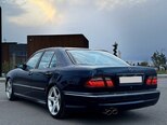 Mercedes E 240-13