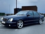 Mercedes E 240-3