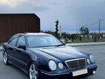 Mercedes E 240-8