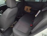 Chevrolet Aveo-10