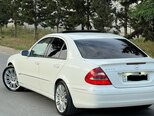 Mercedes E 240-12