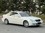 Mercedes E 240-4