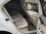 Mercedes E 240-17