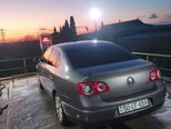 Volkswagen Passat-4