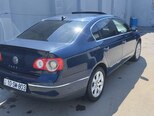 Volkswagen Passat-5