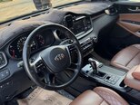 Kia Sorento-16